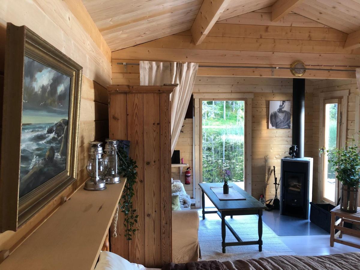 Rustika Strandstugor Utanfoer Raettvik Exterior foto