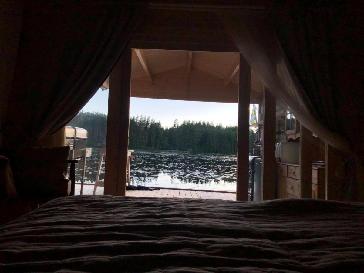 Rustika Strandstugor Utanfoer Raettvik Exterior foto